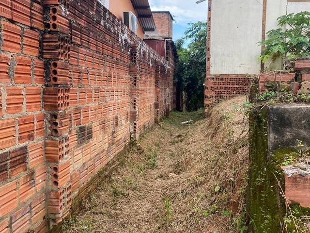 #407 - Casa para Venda em Cruzeiro do Sul - AC