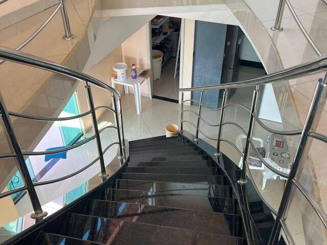  em  - 